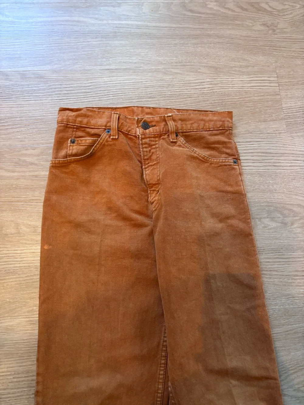 VTG Levi’s 550 Men’s 29x32 Jeans Burnt Orange Tab Relaxed Taper Distressed 90’s